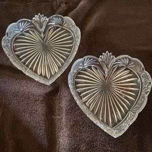 Oneida ‘Southern Garden’ heart dish